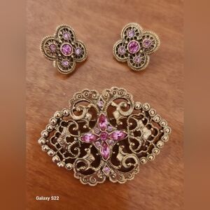 1928 Brand Gold-Tone Filigree Brooch and Earrings Set with Pink Stones